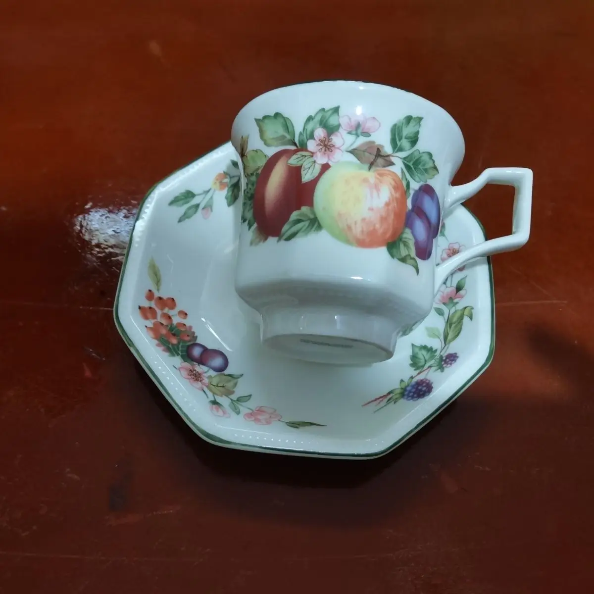 Coffee Tea Uk - Esportazione nel Regno Unito. Tazza e
