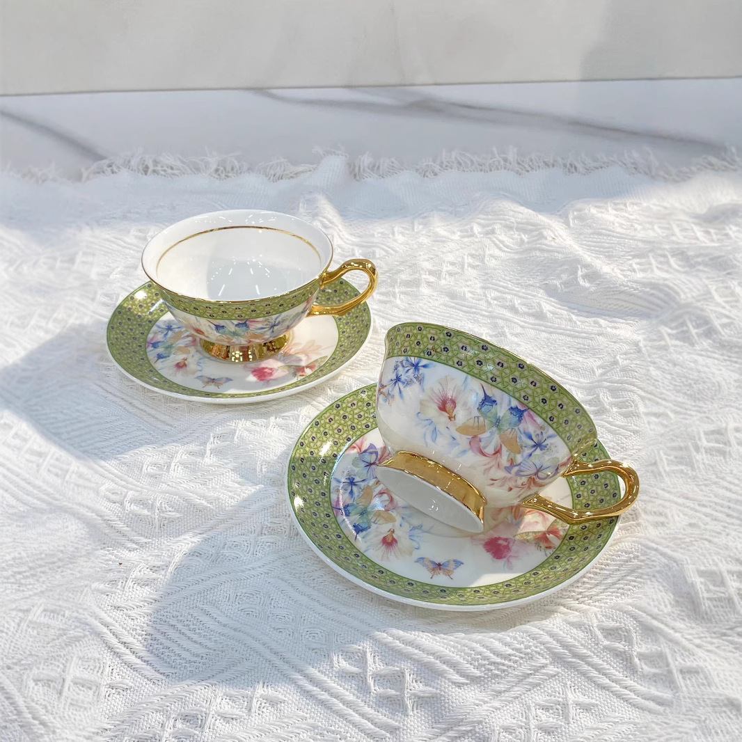 Tazza e Piattino in Porcellana - Water Tea And Coffee recensione e prezzo